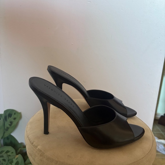 Veronica Beard sandal - Picture 4 of 4